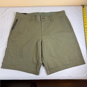 Weatherproof Men's Khaki Flat Front Shorts